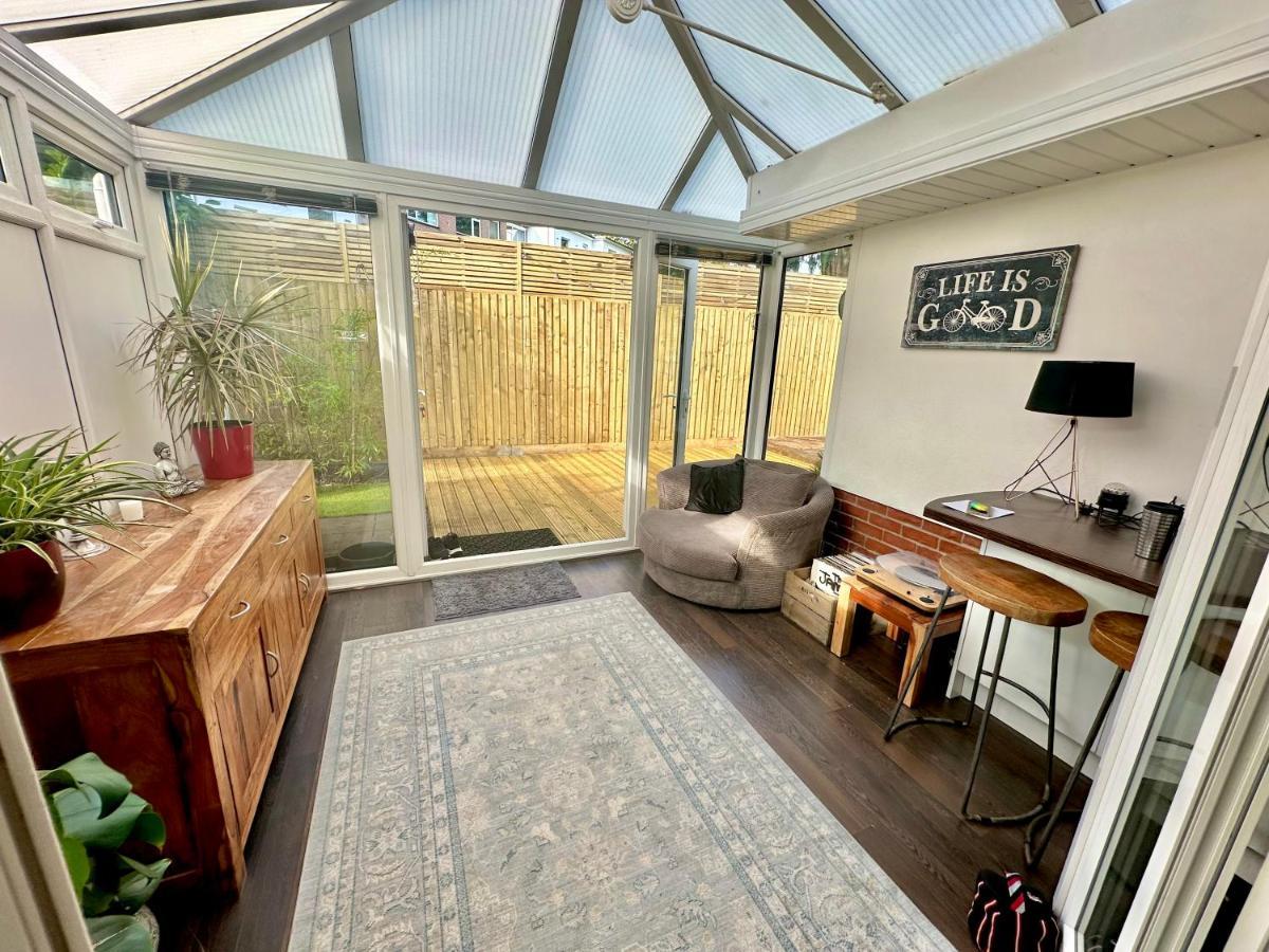 Ferienhaus Large Family With Hot Tub - Sky Sports - Water Bed - Free Parking