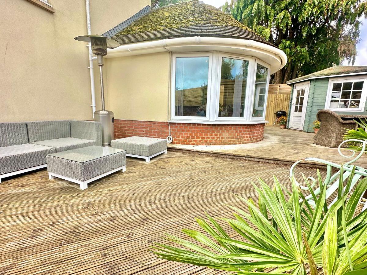 Large Family With Hot Tub - Sky Sports - Water Bed - Free Parking Ferienhaus